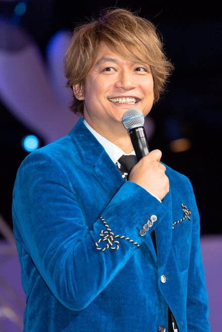 香取慎吾BOUM!BOUM!BOUM! 新品未開封品15点¥29700をお安く 香取慎吾 BOUM BOUM BOUM 【新品未開封 黒うさぎ ハンカチ